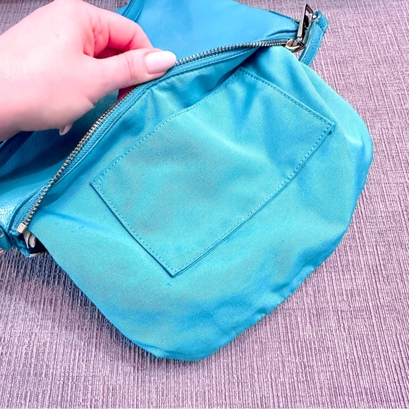 Coach Sky Blue Leather Crossbody Clutch/pouch/purse/bag - Picture 3 of 16